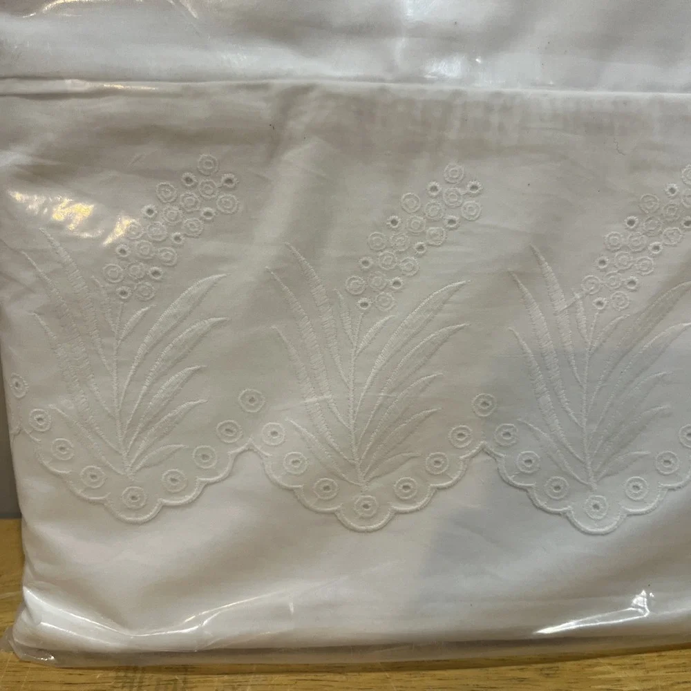IKEA Alvine Brodyr Twin DUVET COVER Set‎ Scallop Edge WHITE Embroidered